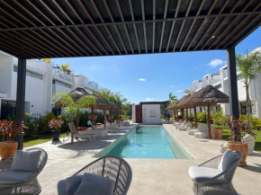 Spectacular House In A Private Residence Near The Ocean With Course Golf